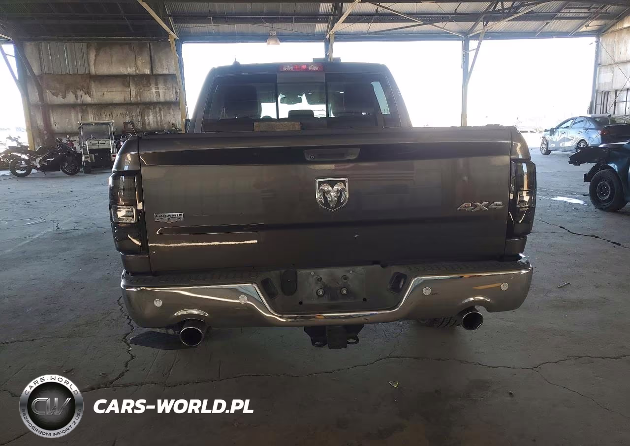 2015 Ram 1500 Laramie VIN:1C6RR7NT9FS711807 - 6