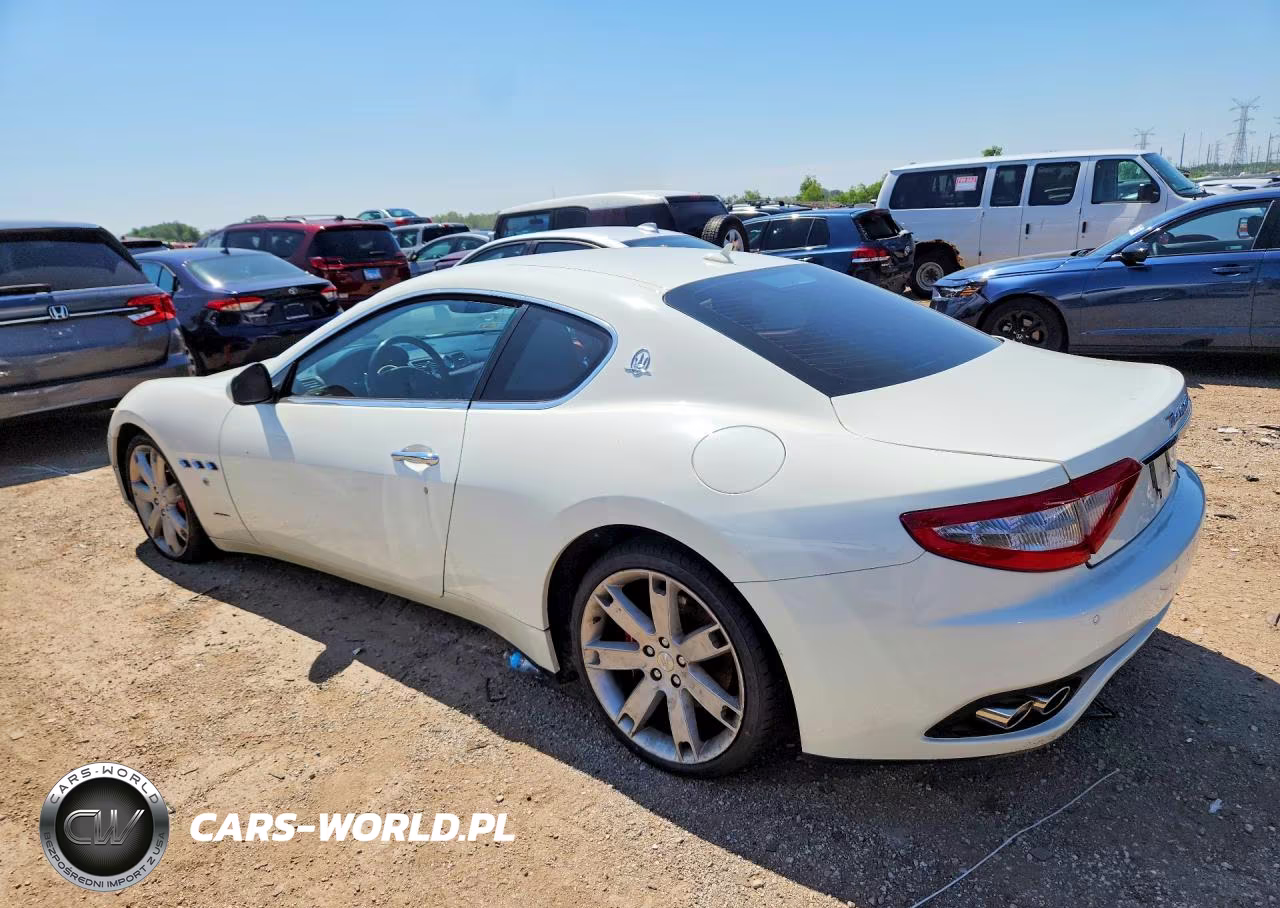 2010 Maserati Granturismo VIN:ZAM45GLA3A0052090 - 2