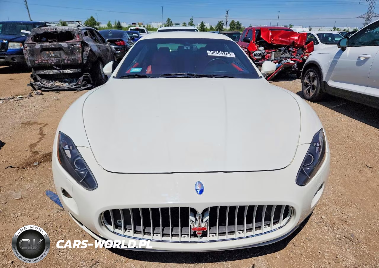 2010 Maserati Granturismo VIN:ZAM45GLA3A0052090 - 5