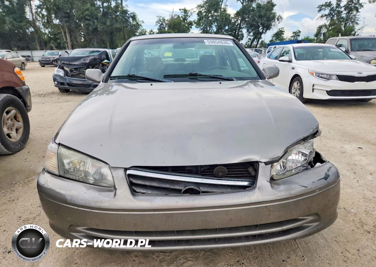 2001 Toyota Camry Le V6 VIN:4T1BF22K11U127055 - 5