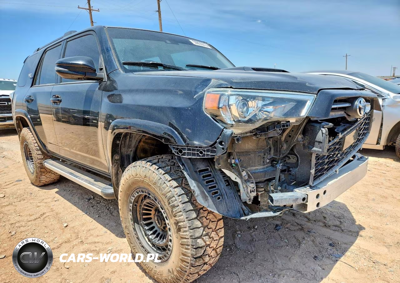 2020 Toyota 4Runner Trd Off-Road Premium VIN:JTEBU5JR2L5750414 - 4