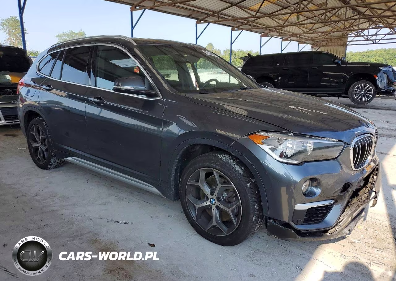 2019 BMW X1 xDrive28I VIN:WBXHT3C58K3H36422 - 4