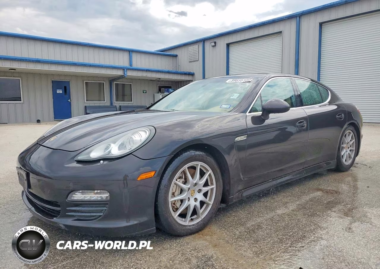 2011 Porsche Panamera S