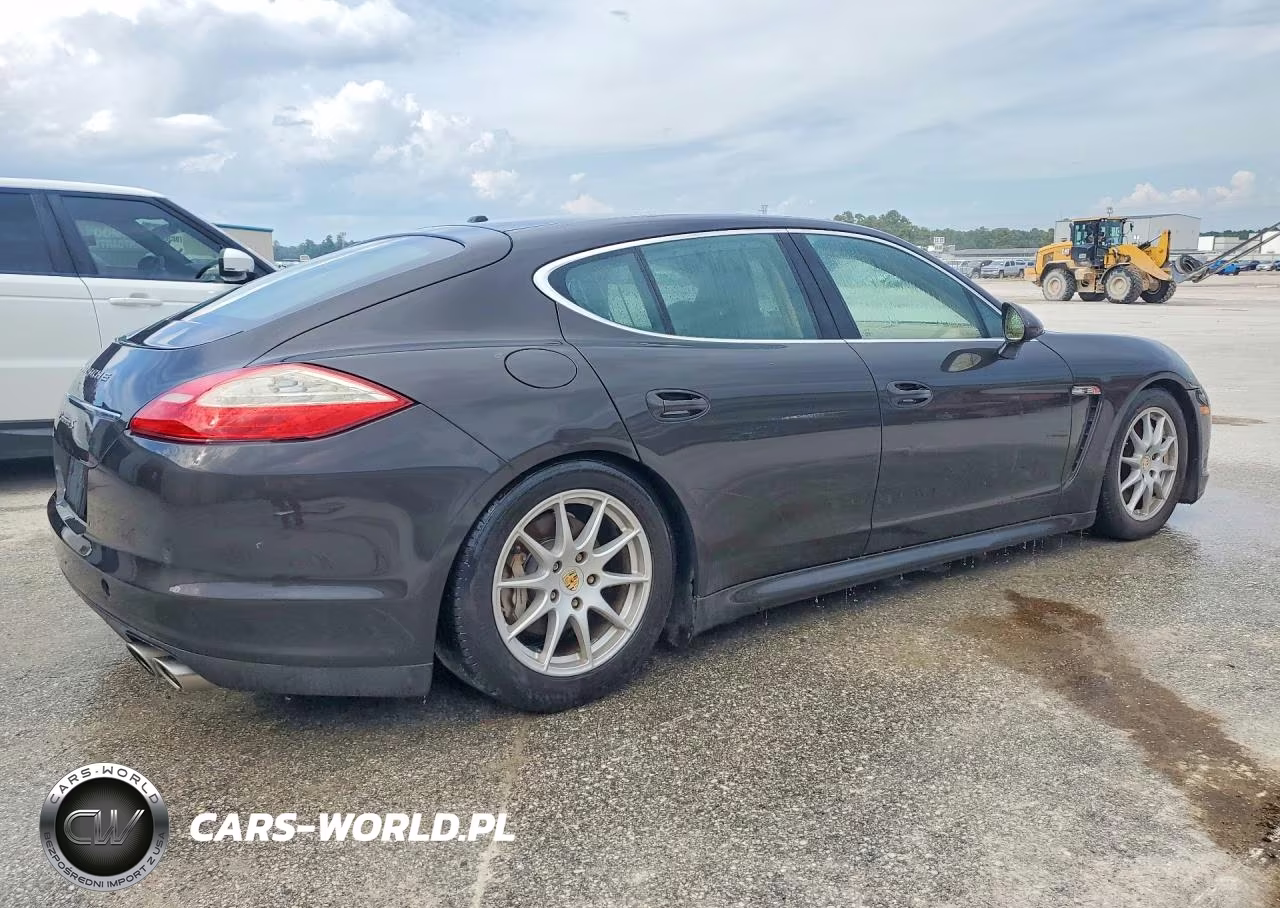 2011 Porsche Panamera S VIN:WP0AB2A72BL062555 - 3