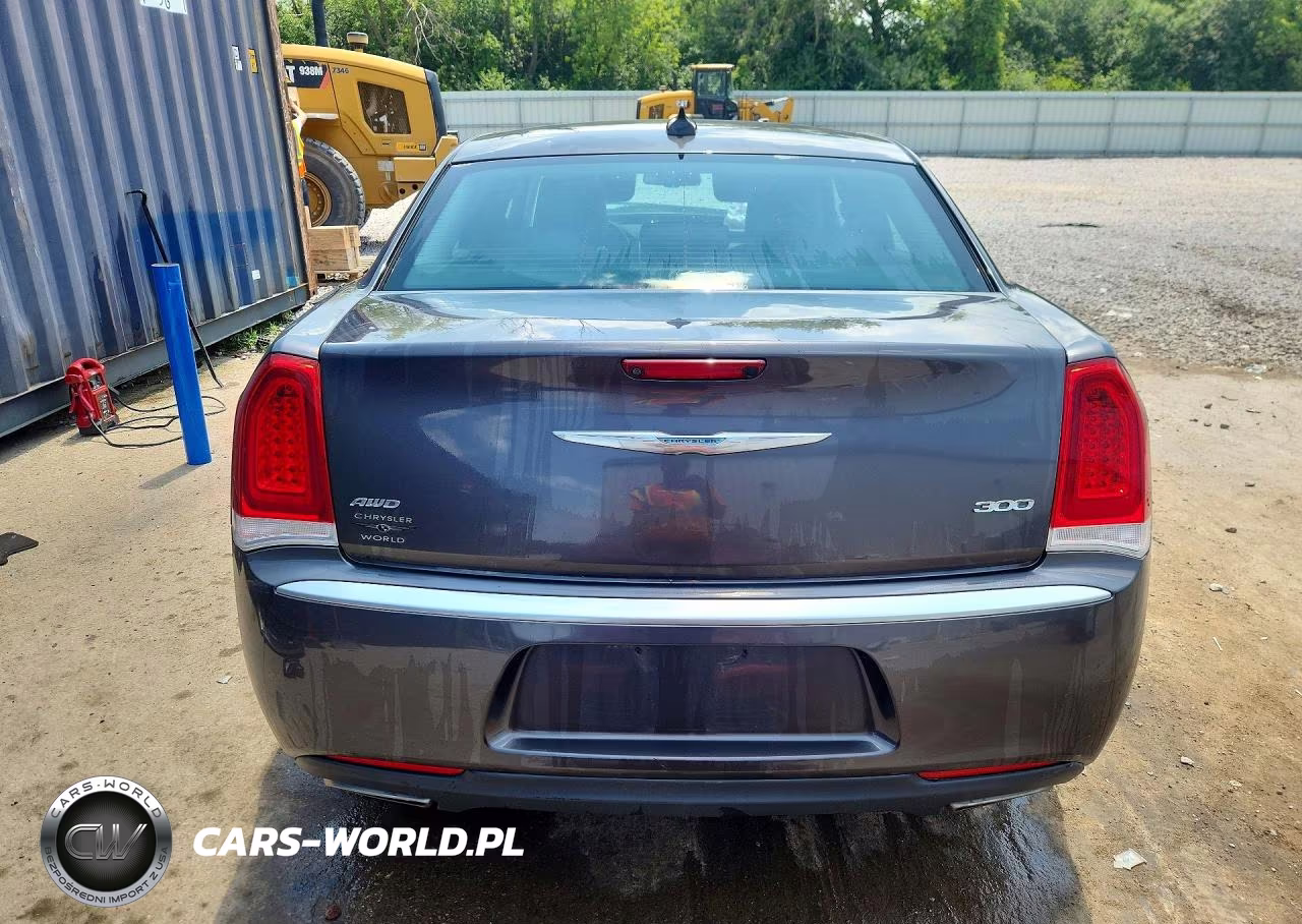 2015 Chrysler 300 Limited VIN:2C3CCARG9FH849451 - 6