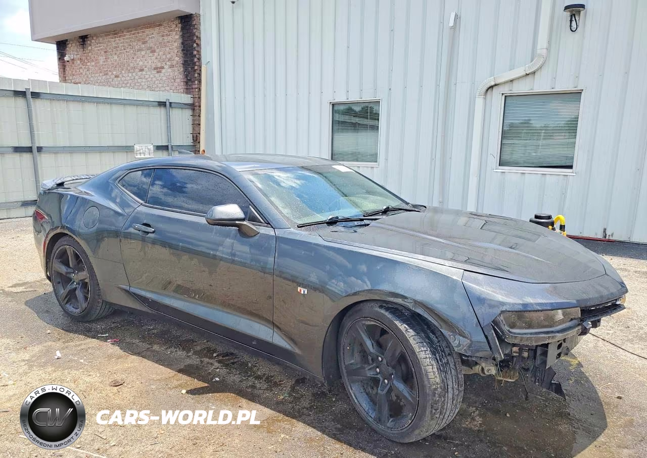 2018 Chevrolet Camaro Lt VIN:1G1FB1RX4J0106228 - 4