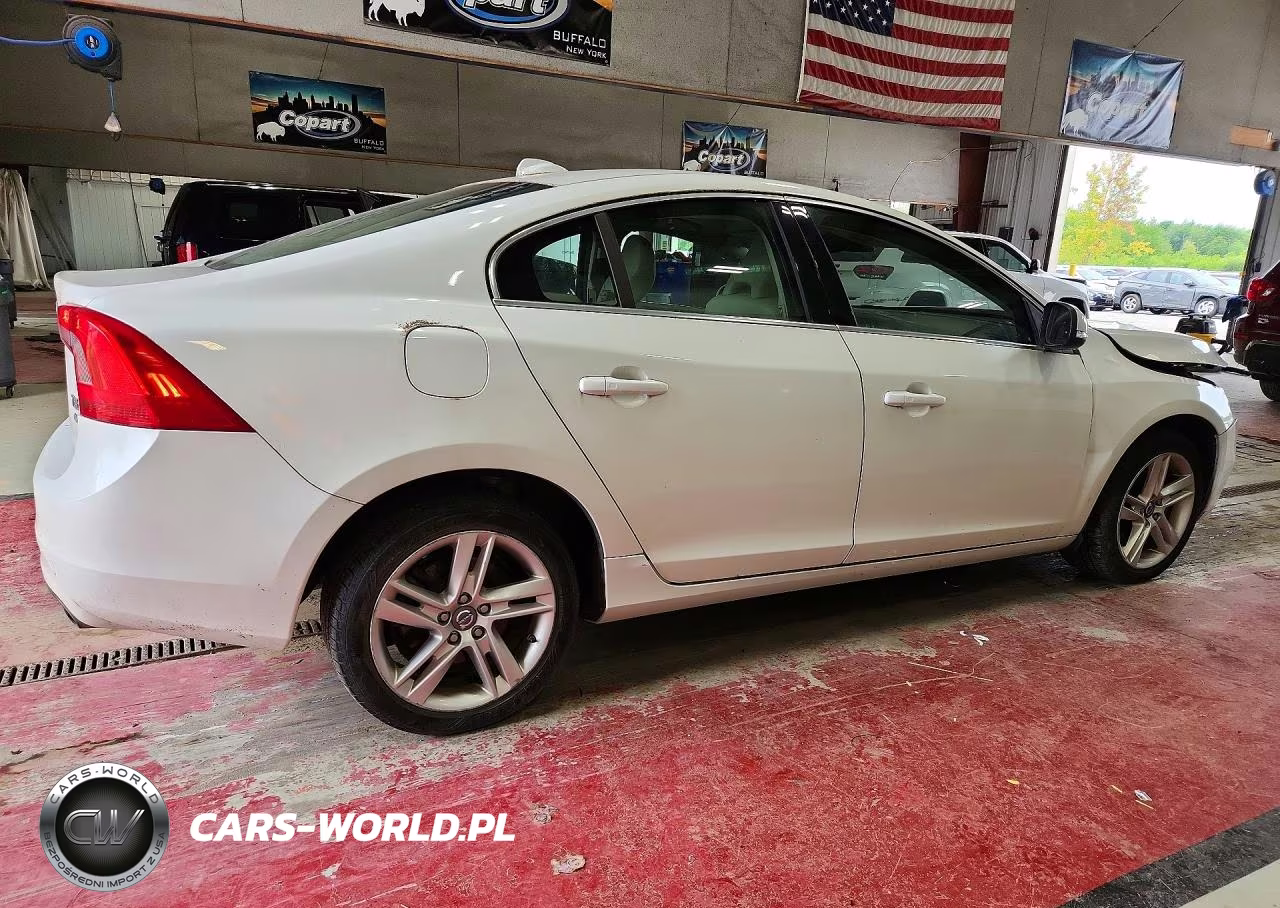2015 Volvo S60 Premier VIN:YV1612TK9F2333482 - 3