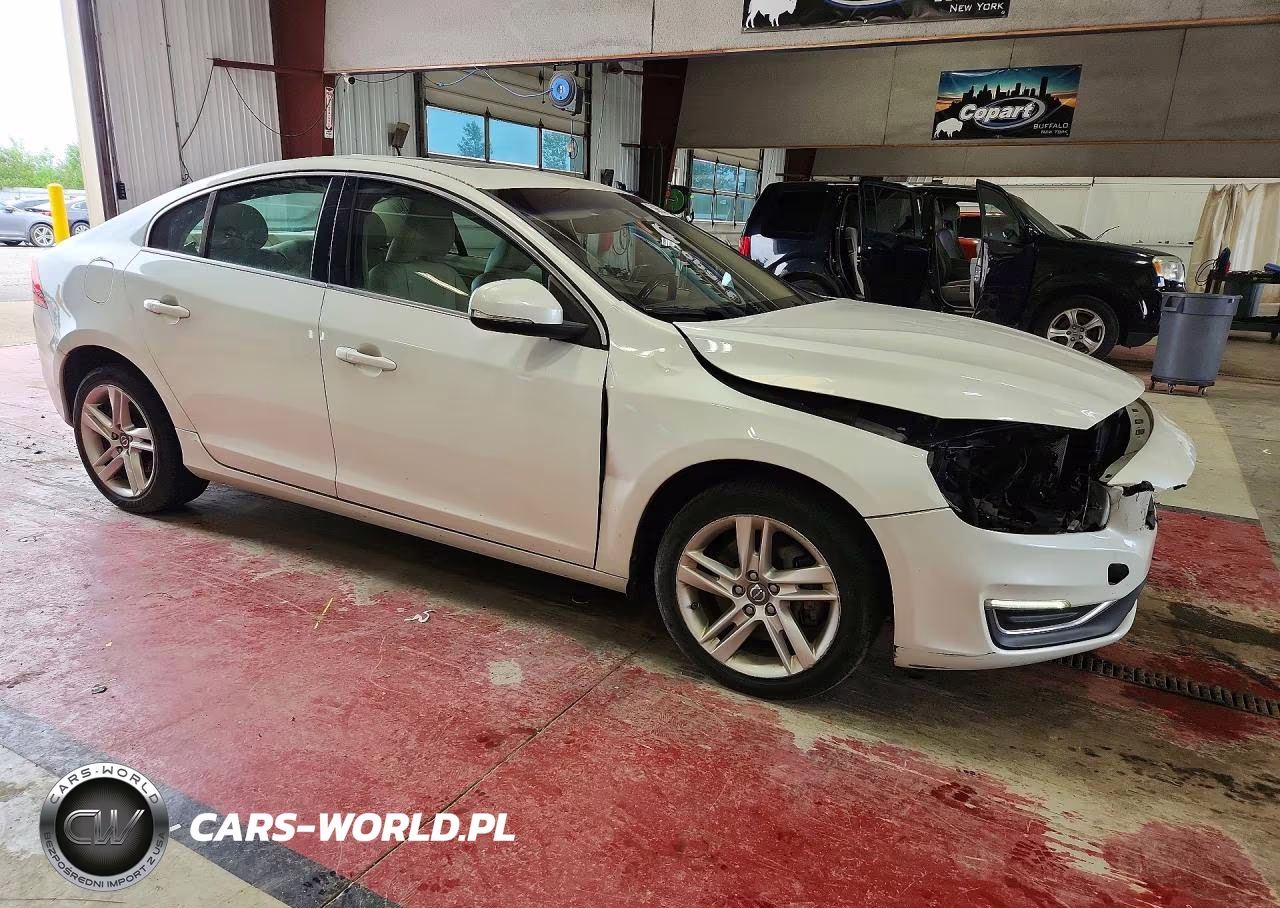 2015 Volvo S60 Premier VIN:YV1612TK9F2333482 - 4