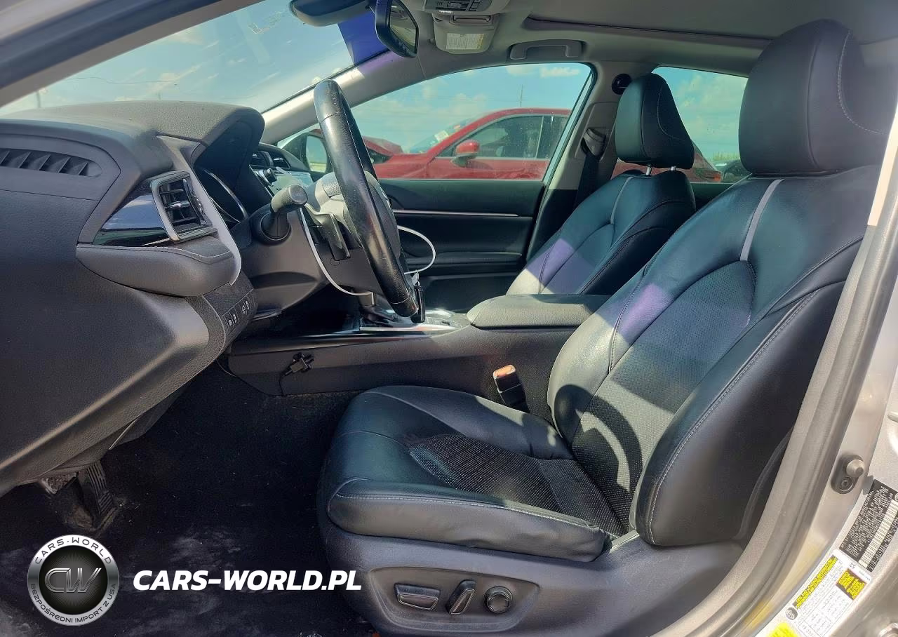 2019 Toyota Camry Xse VIN:4T1B61HK8KU781120 - 7