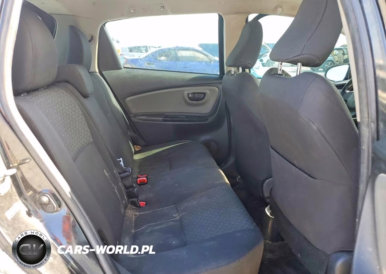 2015 Toyota Yaris 5-Door L VIN:VNKKTUD39FA047517 - 10