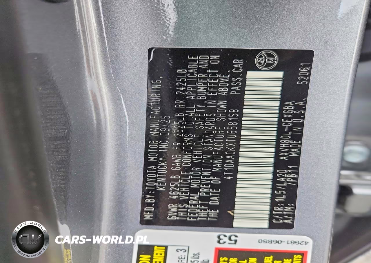 2026 Toyota Camry Xle VIN:4T1DAACKXTU658158 - 12