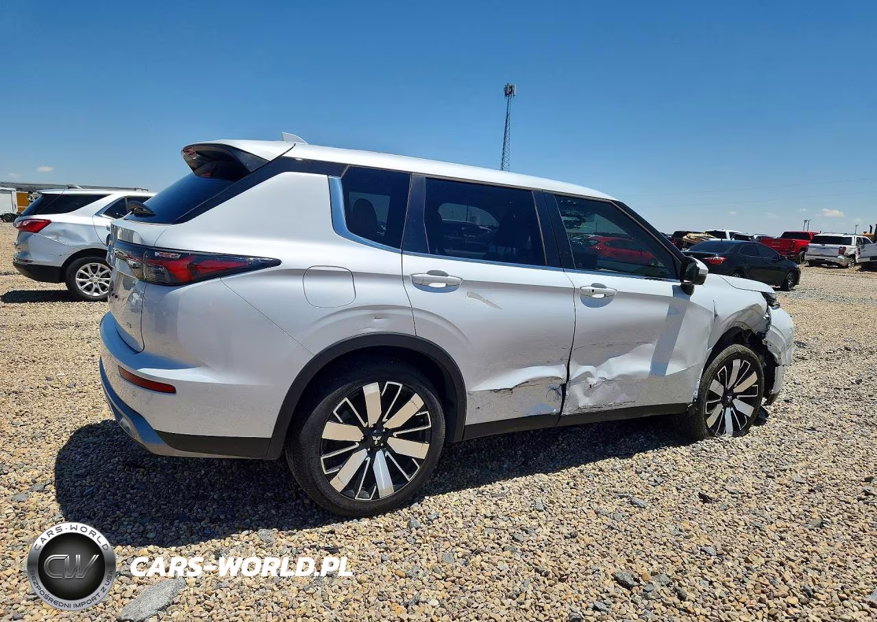 2025 Mitsubishi Outlander Se VIN:JA4J3VA80SZ053917 - 3
