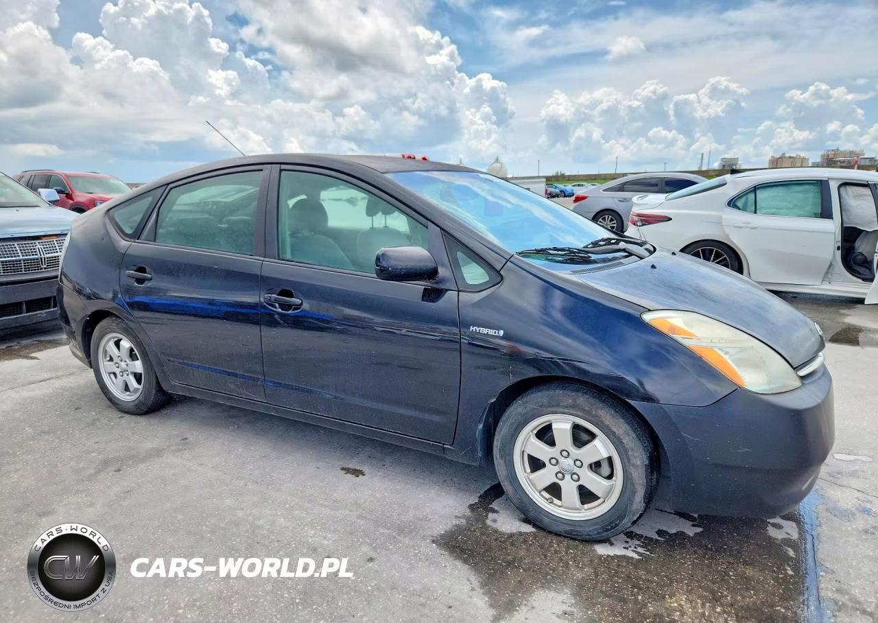 2009 Toyota Prius Base VIN:JTDKB20U597867884 - 4