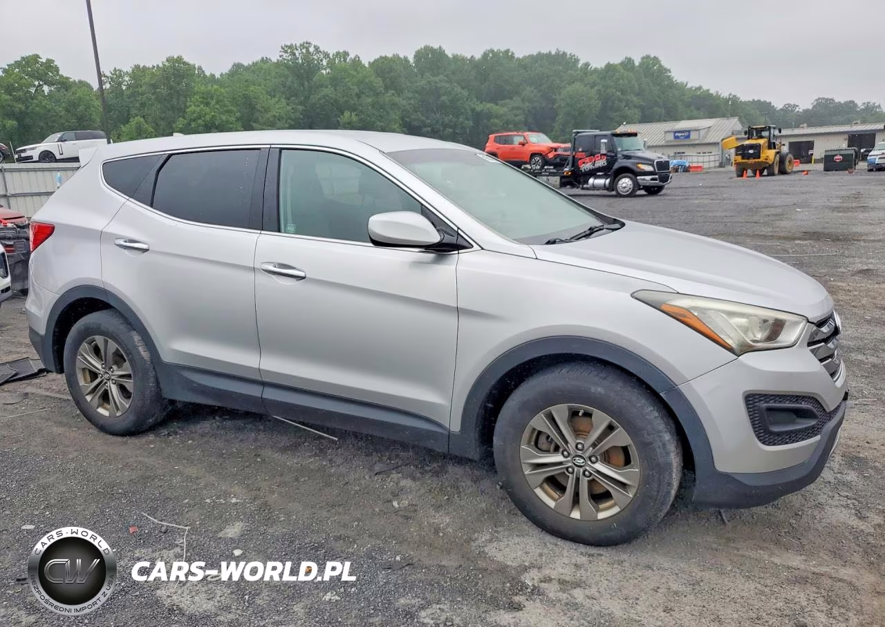 2014 Hyundai Santa Fe Sport 2.4L VIN:5XYZTDLB3EG150897 - 4