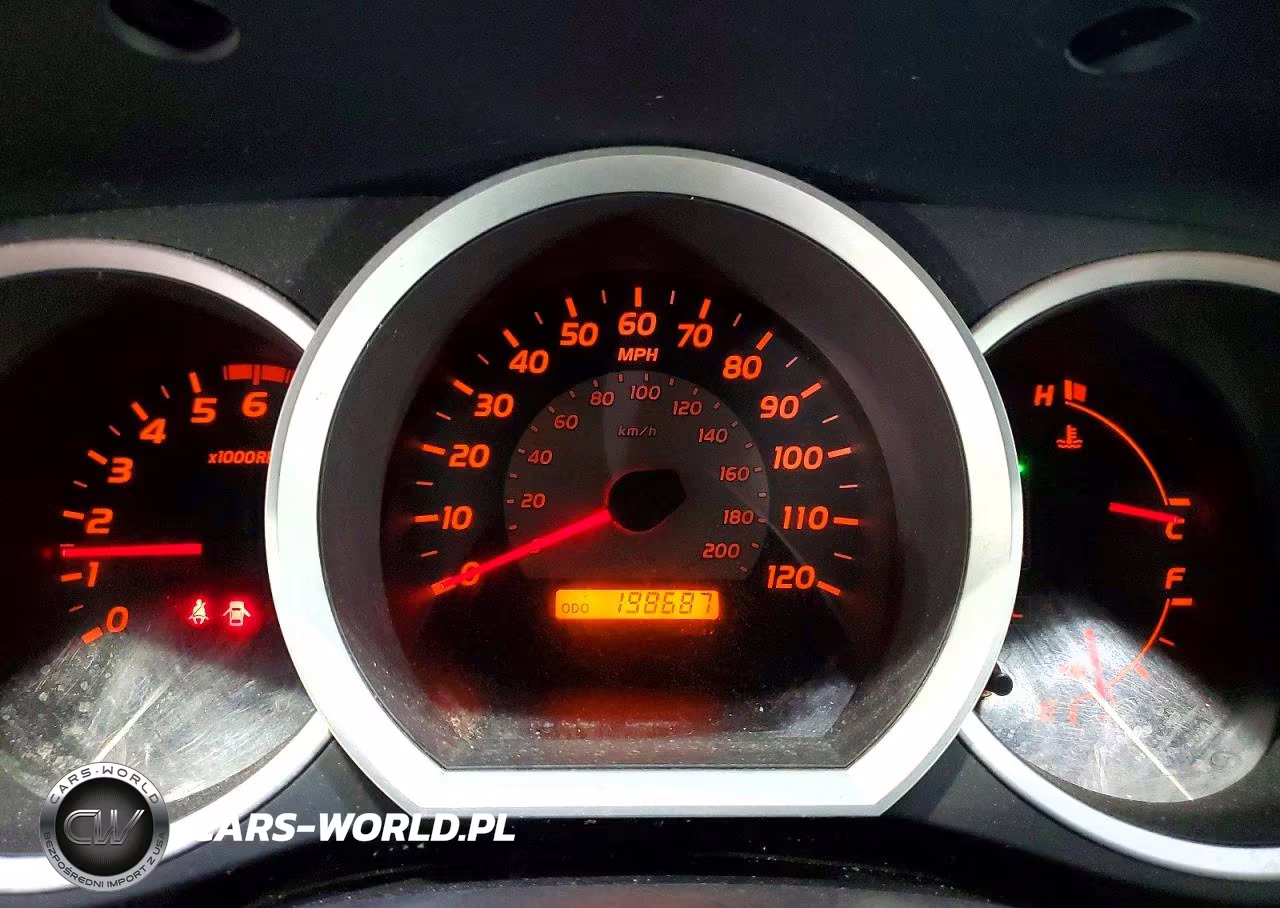 2007 Toyota Tacoma Double Cab VIN:5TELU42N67Z352365 - 9