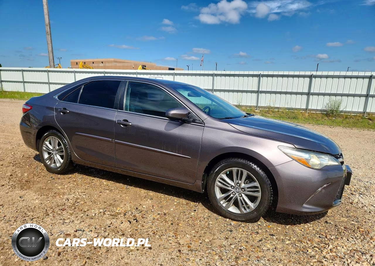 2015 Toyota Camry Se VIN:4T1BF1FK5FU078812 - 4