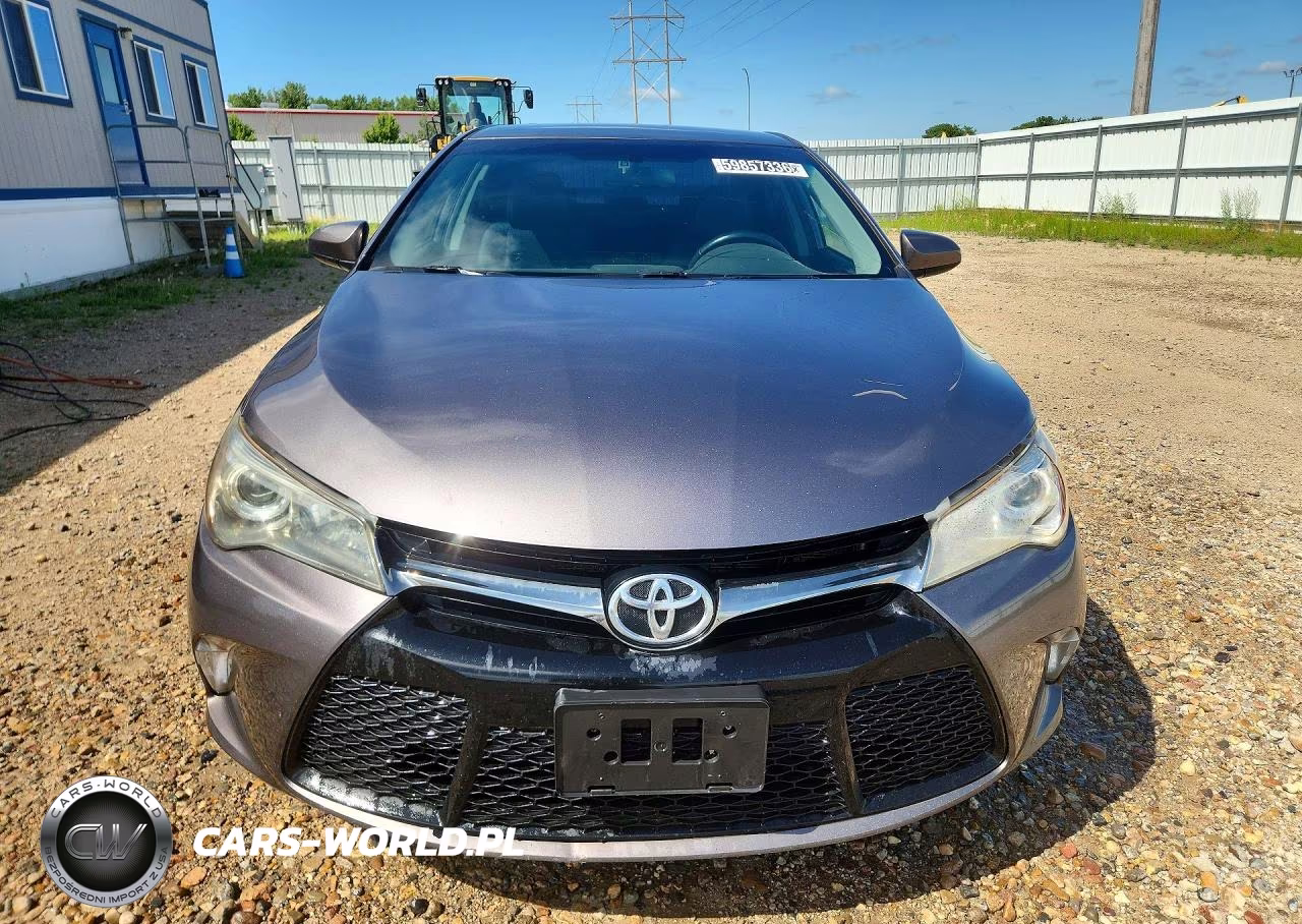 2015 Toyota Camry Se VIN:4T1BF1FK5FU078812 - 5