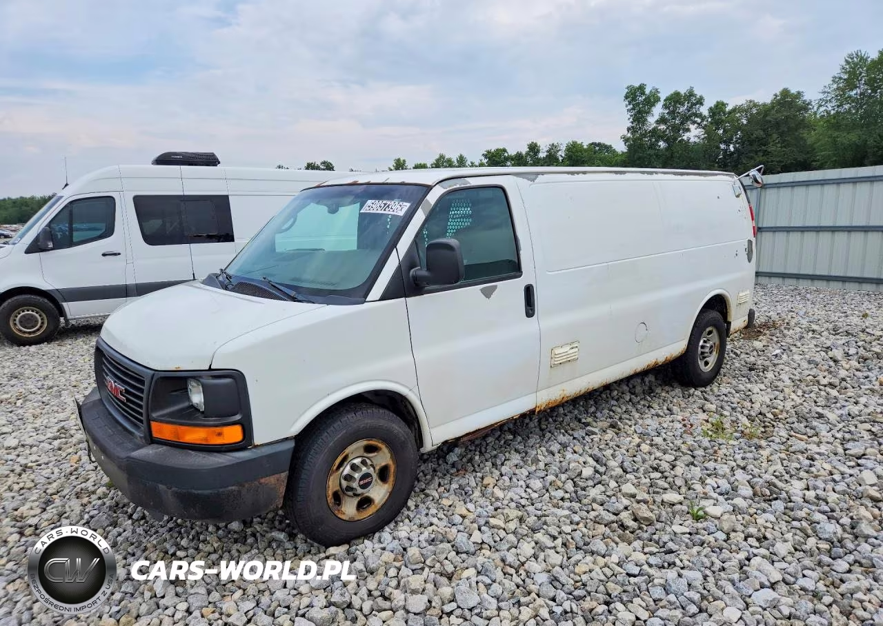 2010 GMC Savana G3500