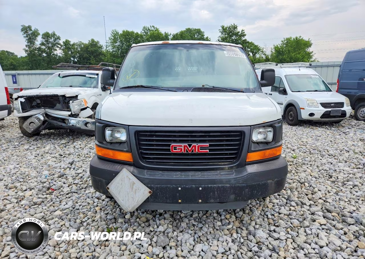 2010 GMC Savana G3500 VIN:1GT2GUBG7A1151192 - 5