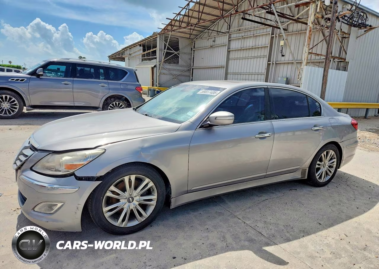 2013 Hyundai Genesis 3.8L – zdjęcie 1 z 12