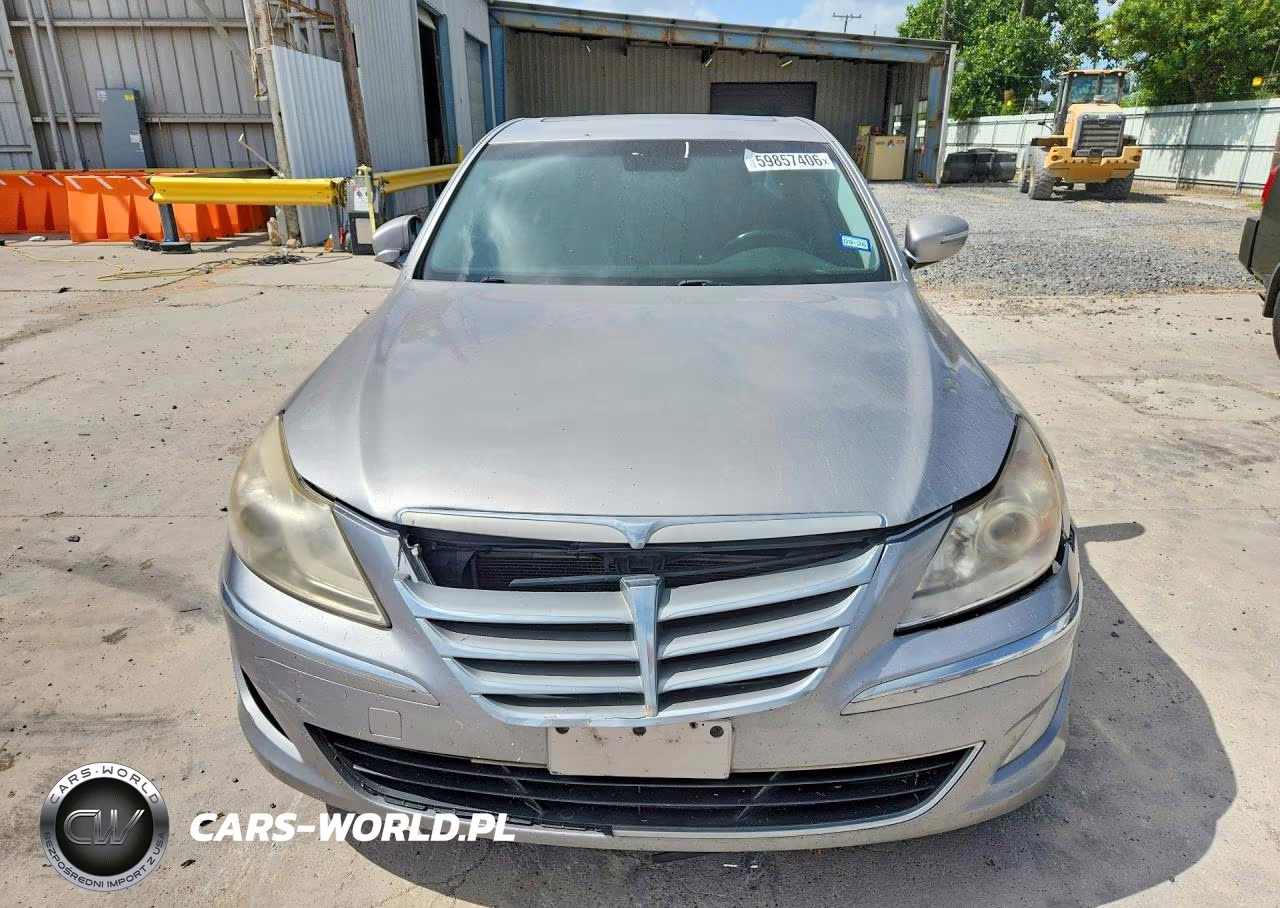 2013 Hyundai Genesis 3.8L VIN:KMHGC4DD4DU251205 - 5