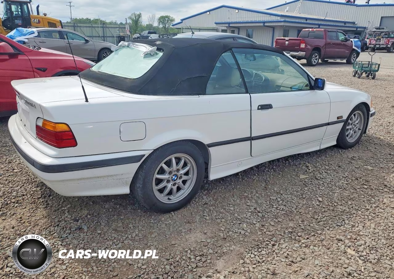 1994 BMW 325 Ic Automatic VIN:WBABJ6322RJD35905 - 3