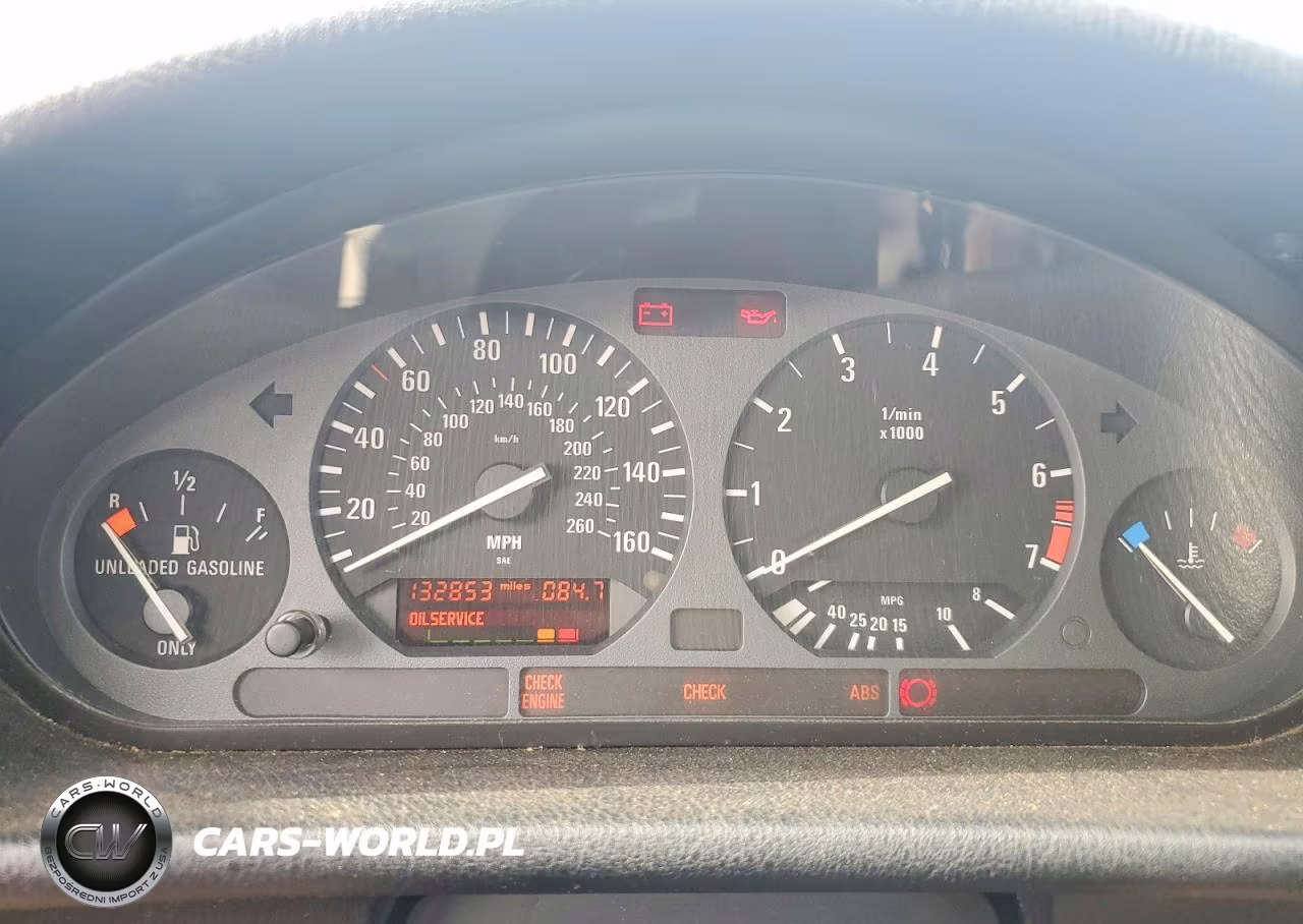 1994 BMW 325 Ic Automatic VIN:WBABJ6322RJD35905 - 9