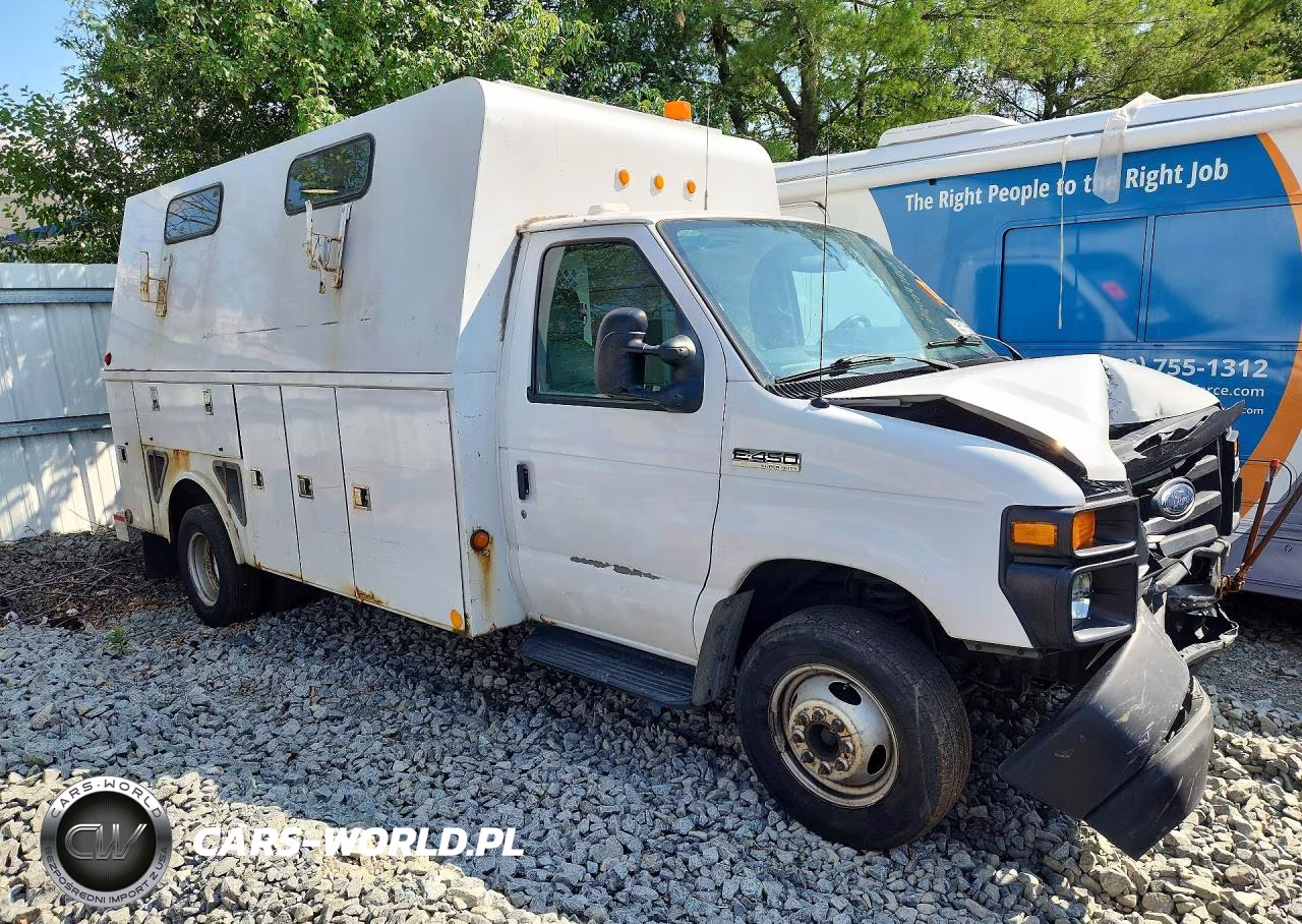 2010 Ford Econoline E450 Super Duty Cutaway Van VIN:1FDXE4FS9ADA72028 - 4