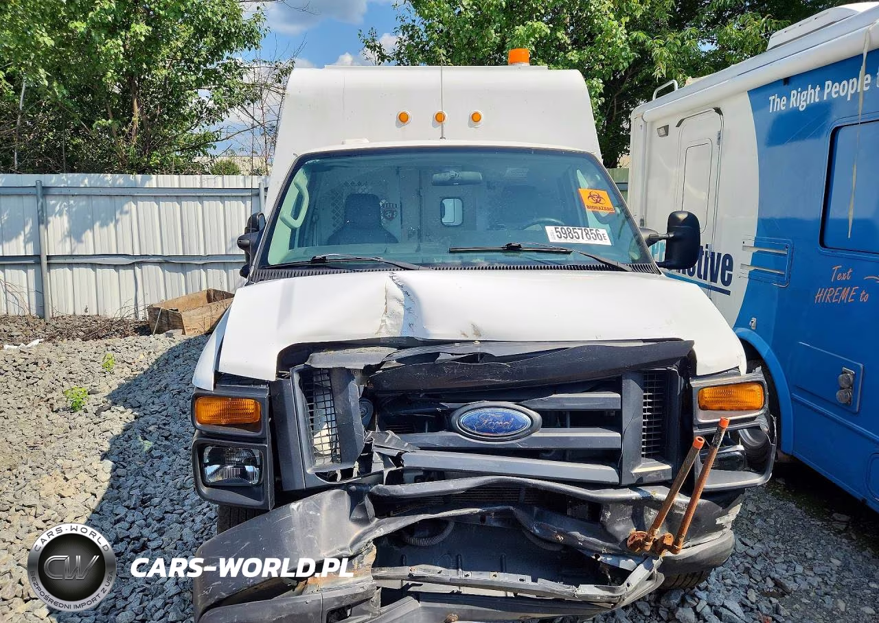 2010 Ford Econoline E450 Super Duty Cutaway Van VIN:1FDXE4FS9ADA72028 - 5