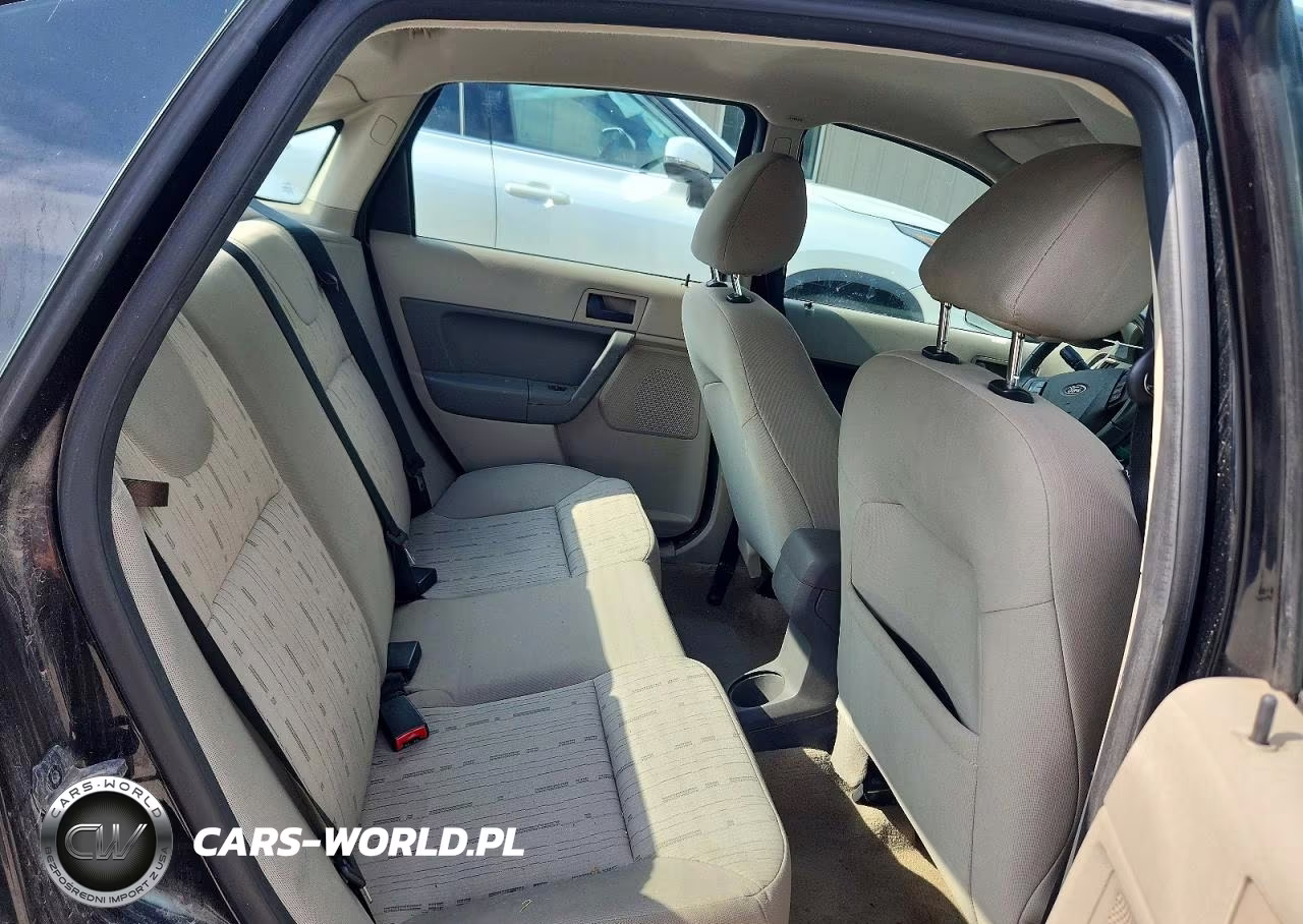 2008 Ford Focus Se VIN:1FAHP35N58W220849 - 10