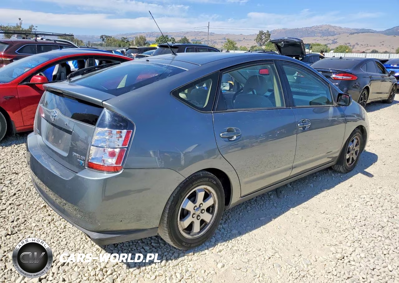 2005 Toyota Prius Base VIN:JTDKB20U550119929 - 3