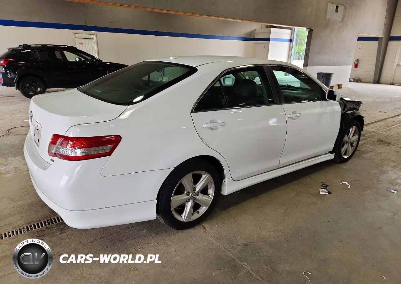 2011 Toyota Camry Se V6 VIN:4T1BK3EK3BU621660 - 3