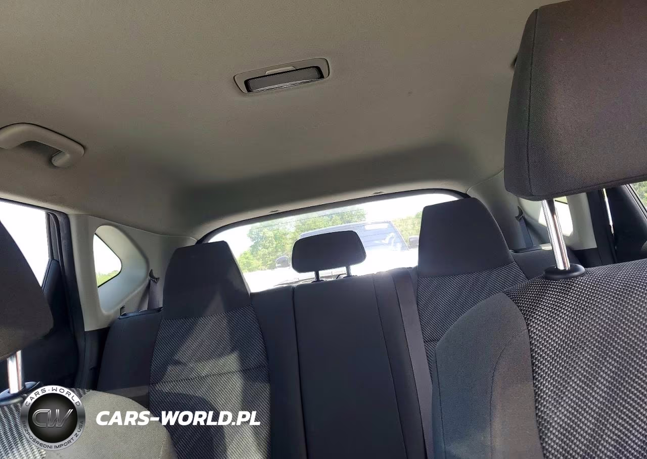 2021 Kia Seltos VIN:KNDEPCAA2M7194800 - 10