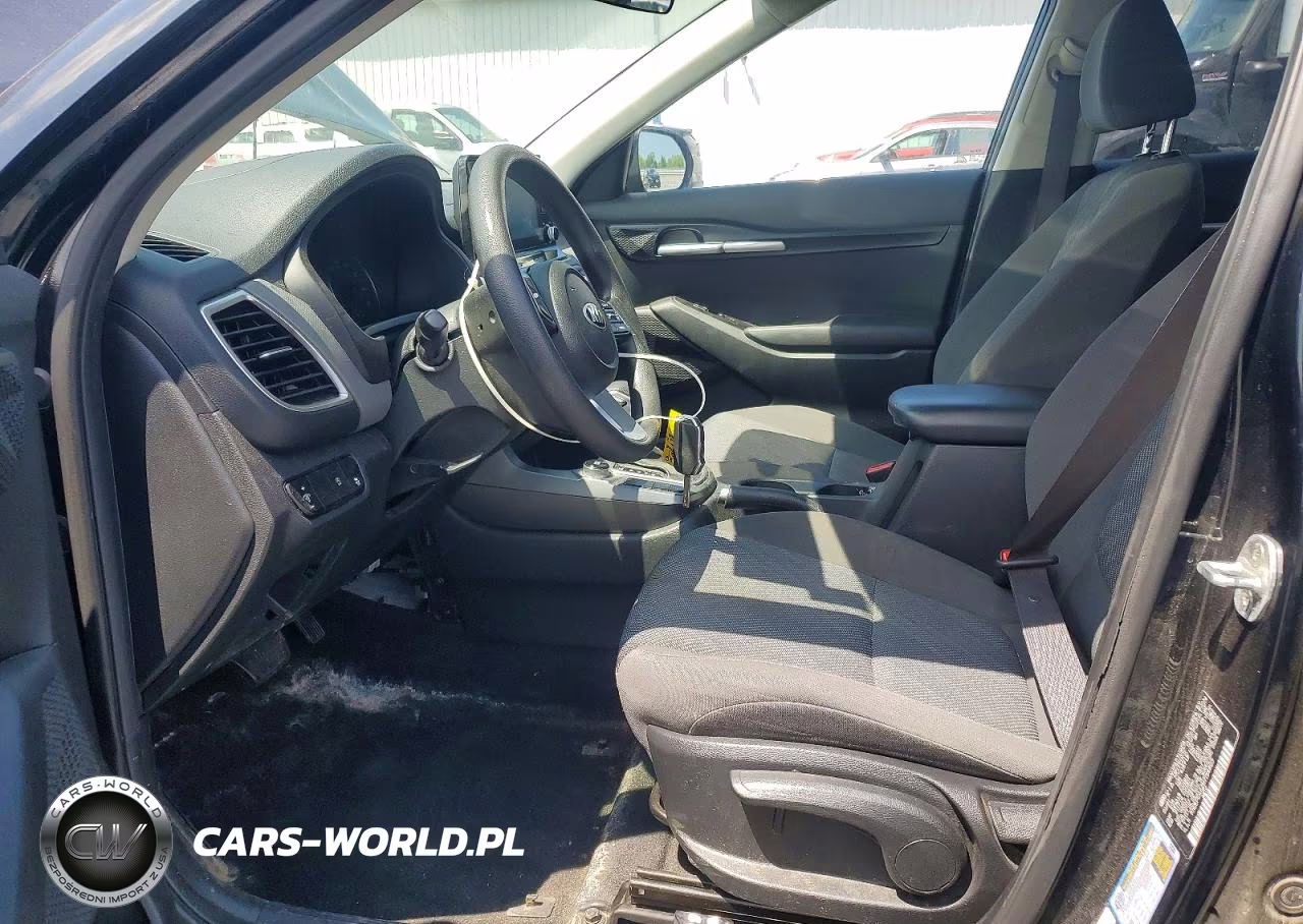 2021 Kia Seltos VIN:KNDEPCAA2M7194800 - 7
