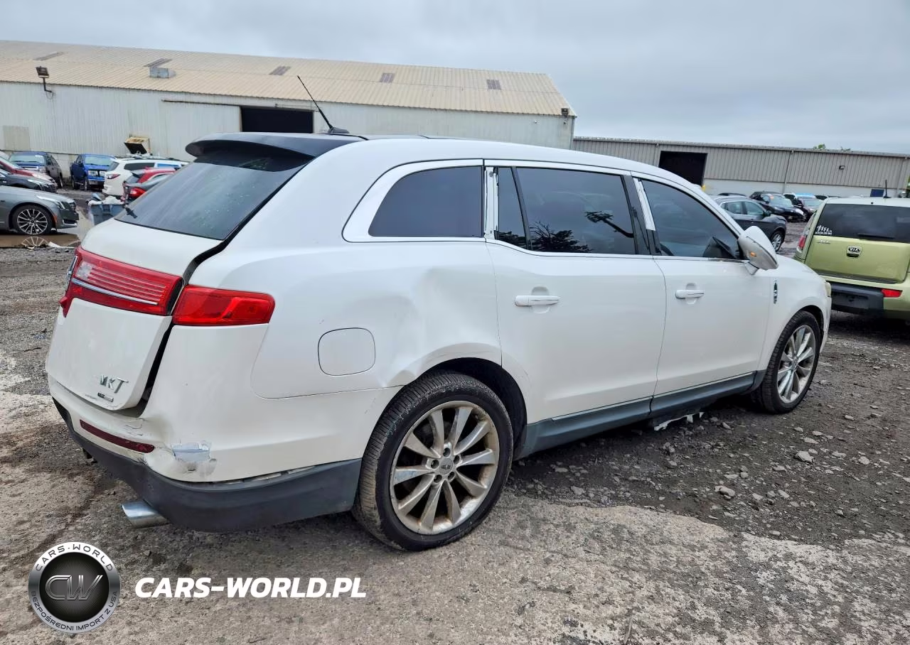 2011 Lincoln Mkt VIN:2LMHJ5AT1BBJ50125 - 3