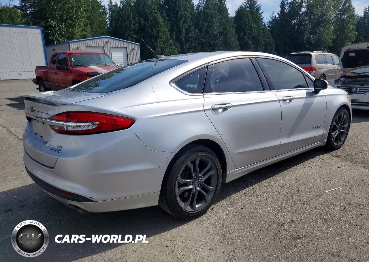 2018 Ford Fusion Se Hybrid VIN:3FA6P0LU2JR102198 - 3