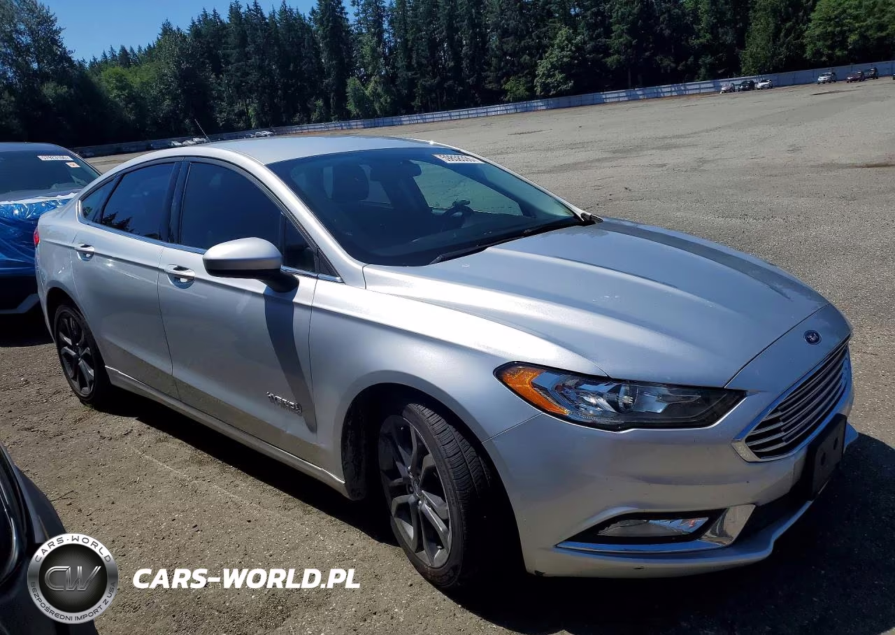 2018 Ford Fusion Se Hybrid VIN:3FA6P0LU2JR102198 - 4