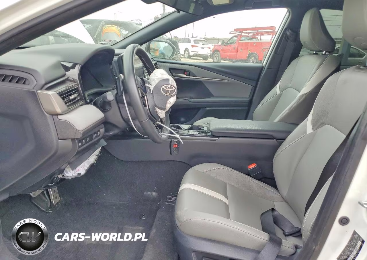 2025 Toyota Camry Se VIN:4T1DAACK2SU085044 - 7