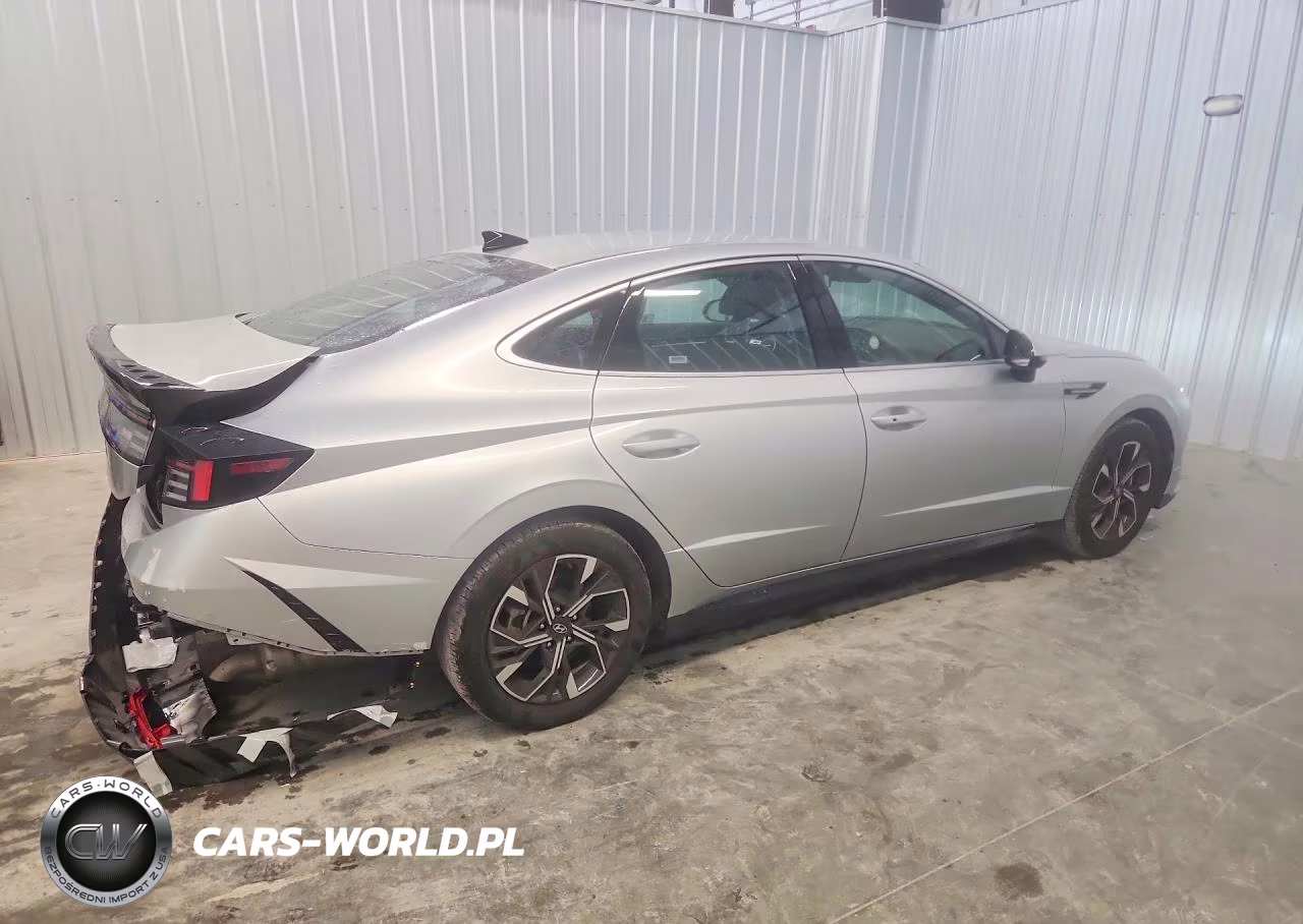 2025 Hyundai Sonata Sel VIN:KMHL64JAXSA459250 - 3