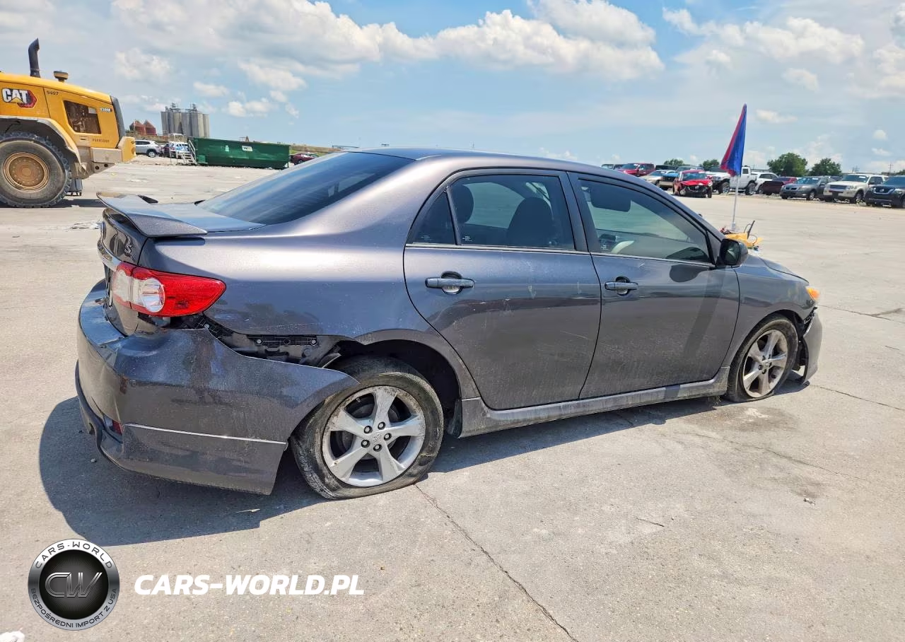 2012 Toyota Corolla S VIN:5YFBU4EE6CP010762 - 3