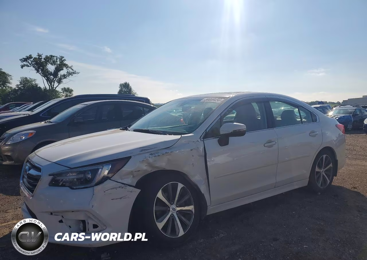 2018 Subaru Legacy 3.6R Limited – zdjęcie 1 z 12
