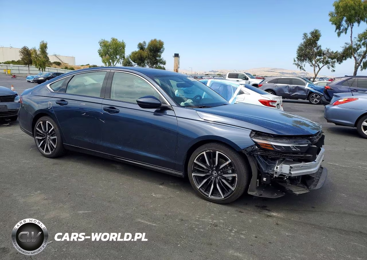 2025 Honda Accord Touring Hybrid VIN:1HGCY2F89SA027890 - 4