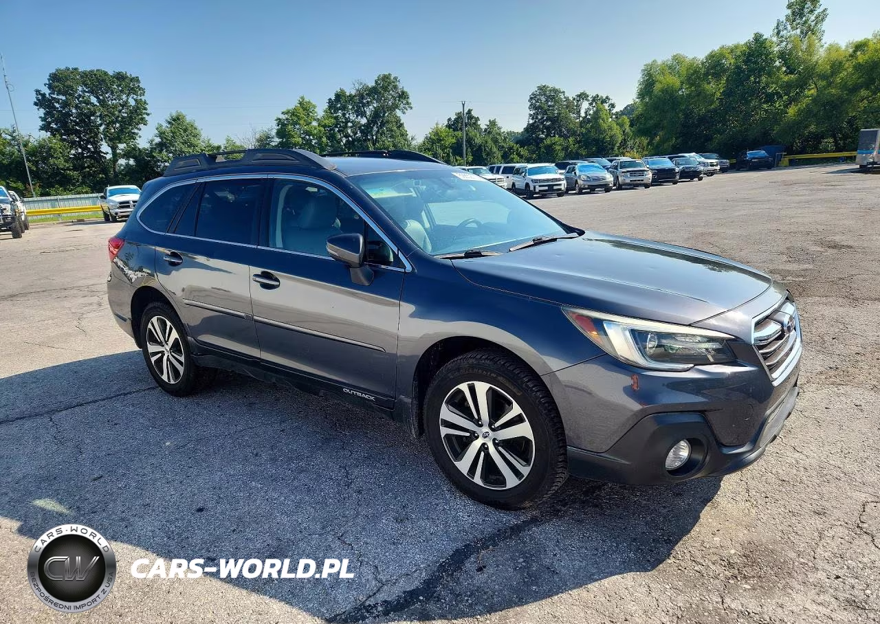 2018 Subaru Outback 2.5I Limited VIN:4S4BSANC0J3252290 - 4