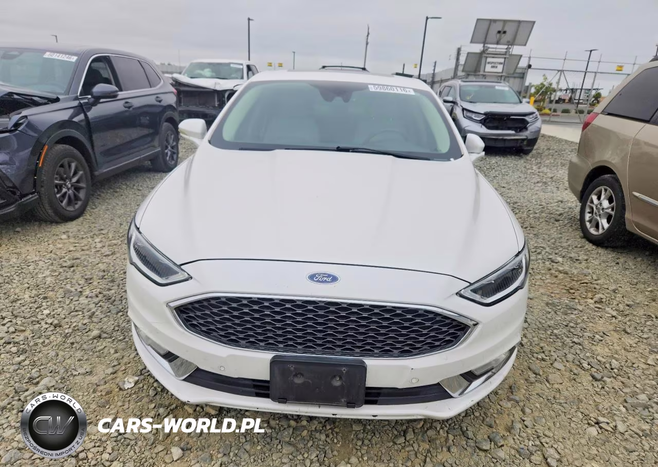 2017 Ford Fusion Titanium Phev VIN:3FA6P0SU1HR312951 - 5