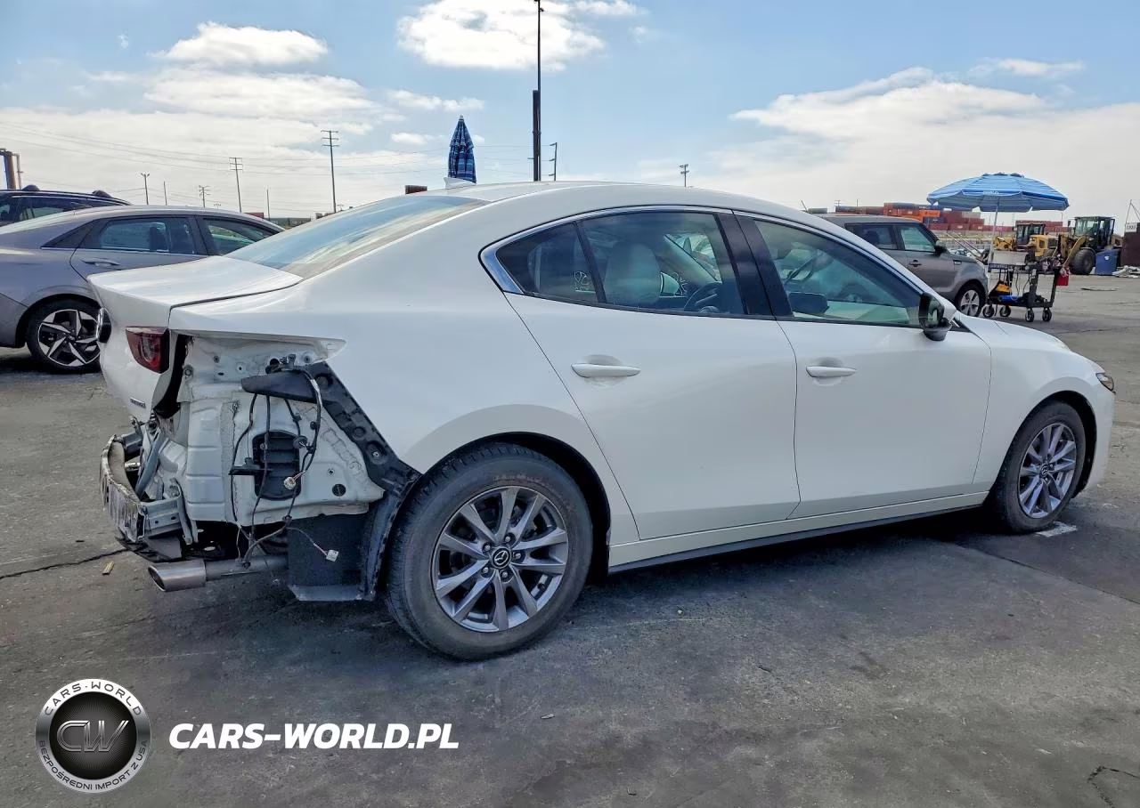 2020 Mazda 3 Premium VIN:3MZBPAEM1LM118062 - 3