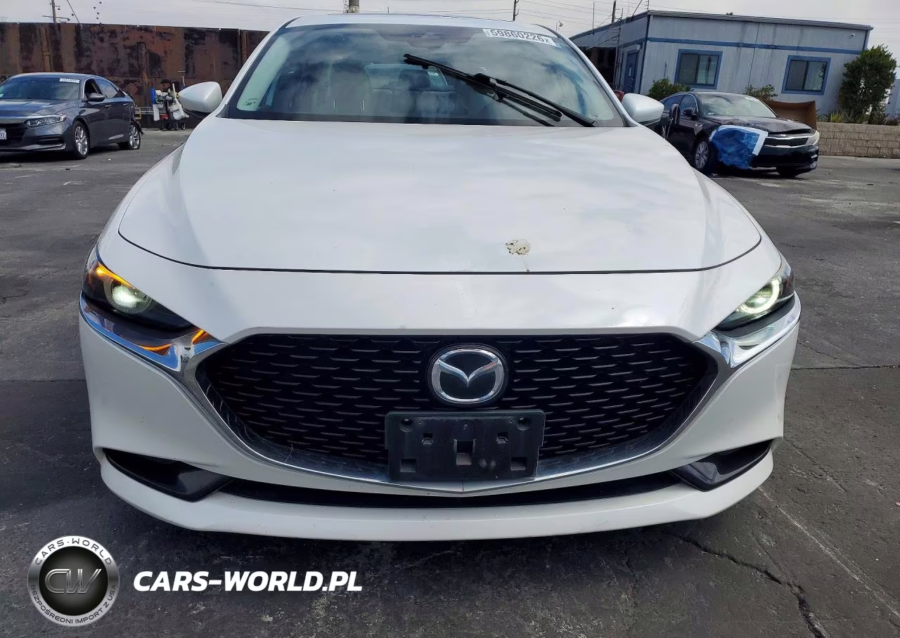2020 Mazda 3 Premium VIN:3MZBPAEM1LM118062 - 5