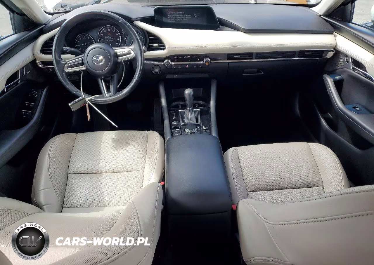 2020 Mazda 3 Premium VIN:3MZBPAEM1LM118062 - 8