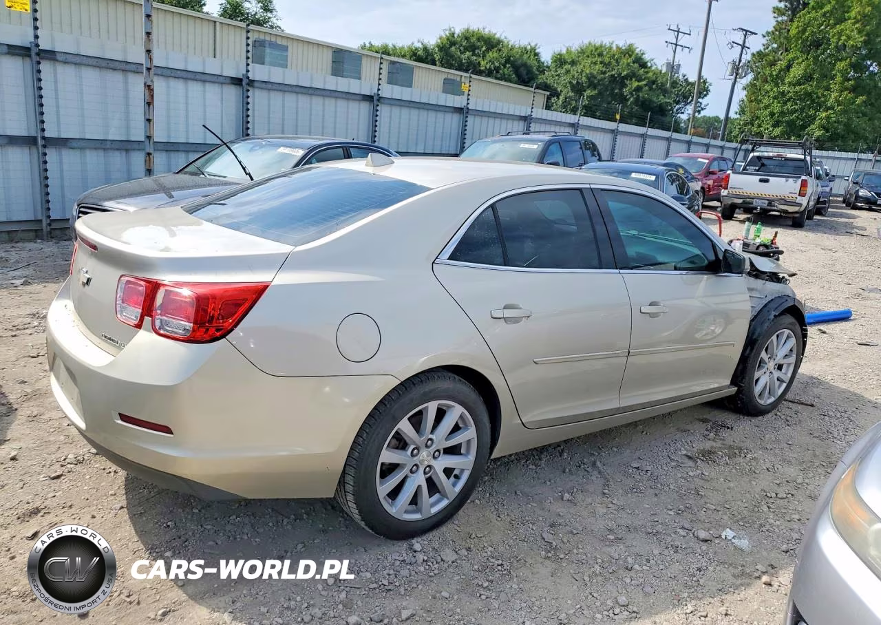 2014 Chevrolet Malibu 2Lt VIN:1G11E5SL9EF164175 - 3