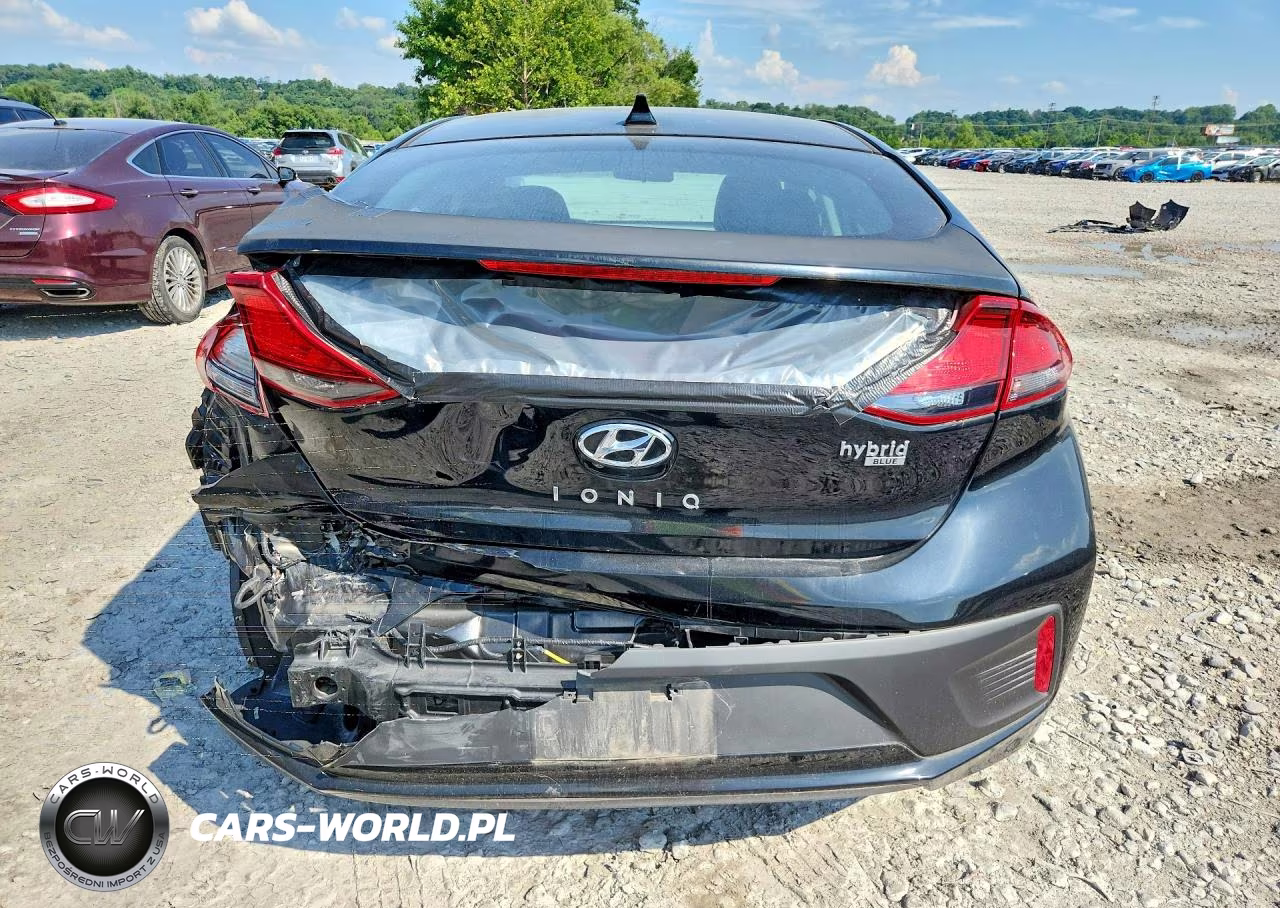 2017 Hyundai Ioniq Blue VIN:KMHC65LC8HU038817 - 6