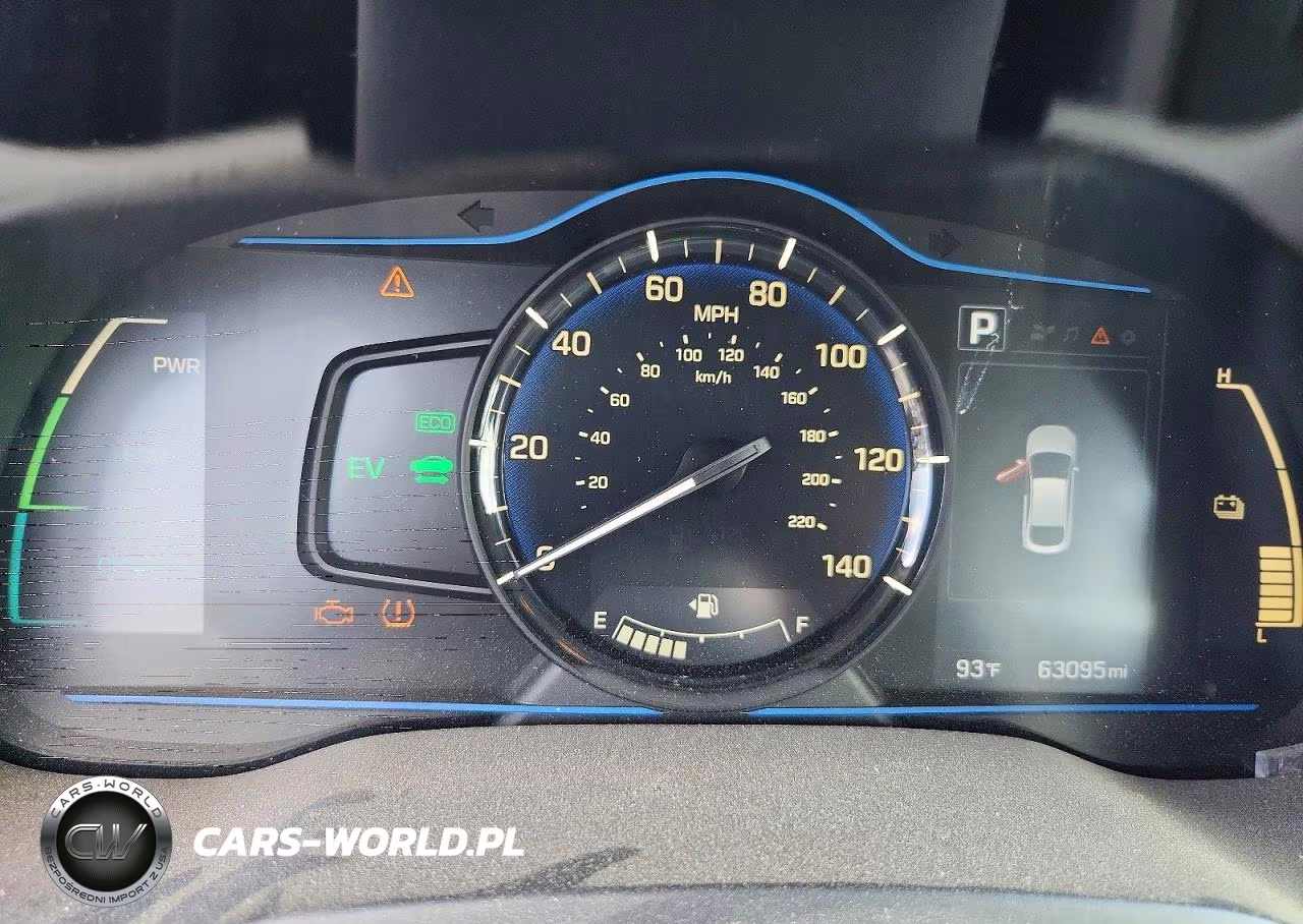 2017 Hyundai Ioniq Blue VIN:KMHC65LC8HU038817 - 9